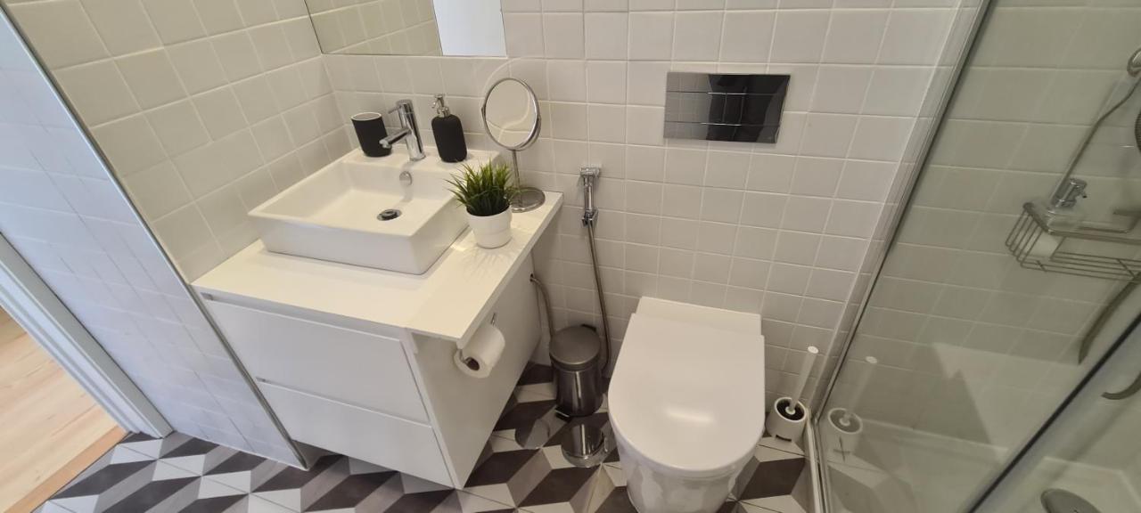 Merc Porto Estudio 245 Екстериор снимка