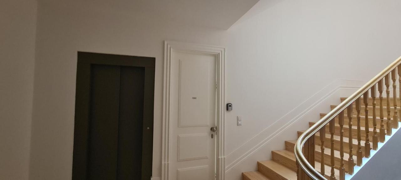Merc Porto Estudio 245 Екстериор снимка